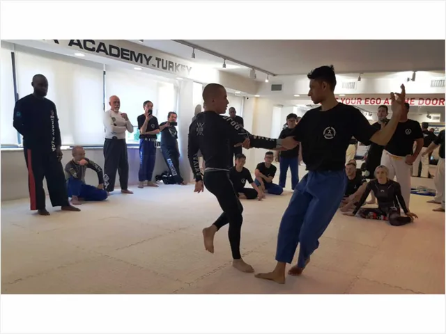 Self Defence seminer fotoğrafı