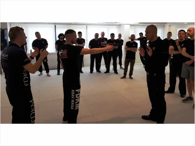 Self Defence seminer fotoğrafı